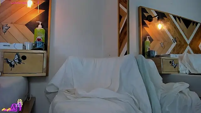 Kathaleiya_Ozz webcam