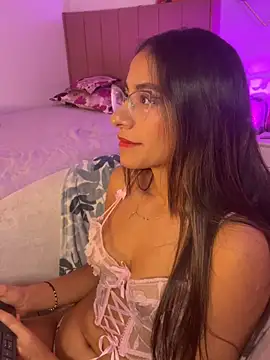 elegant__rouse webcam