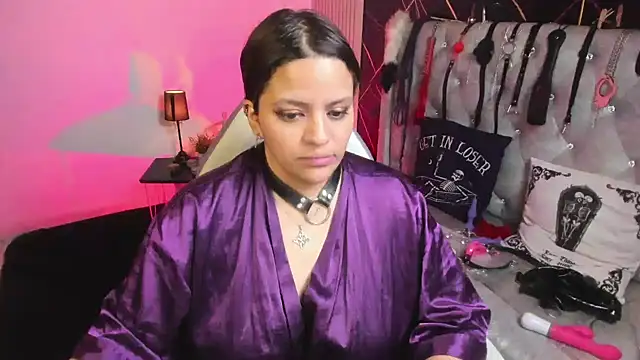 victoria__floyd (F young) - ✨Tied tits + slap boob x 20✨