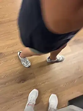 honey_luminair - Honey_luminair's free webcam