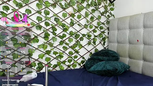 emy_0 - Emy_0's free webcam