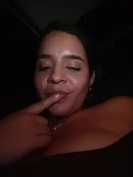 Julieth_hot-69 webcam