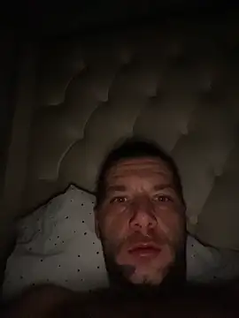 Kinkycouple142 webcam