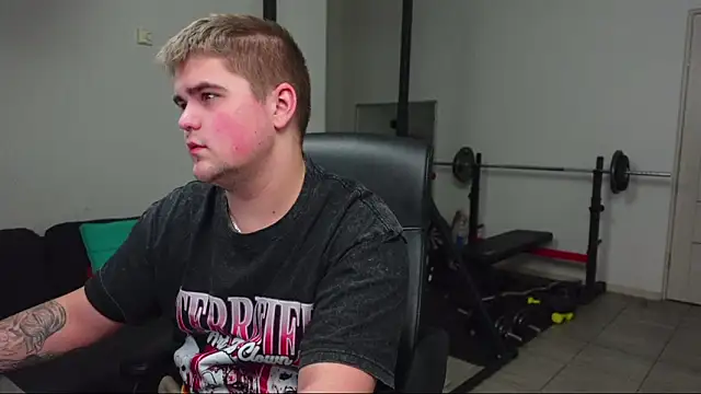 jackson_teele (M twink) - New here help me <3