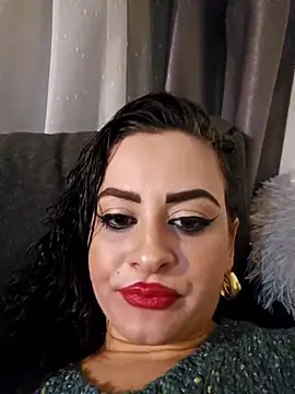 WatchTheQUEEnConQuer88 webcam