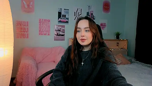 Fallin Lovee (Fallin_lovee)