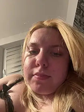 nallinee - Nallinee's free webcam - UK Sex Cams