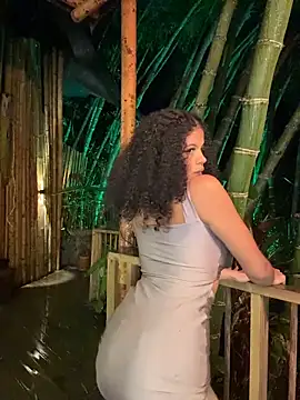 AndresXXXSHOWS webcam