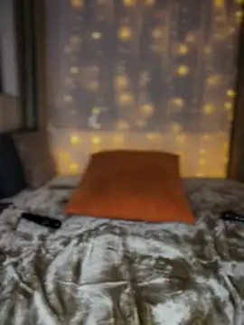 Webcam Model (ScarletMuseX)  is live.Free join now!