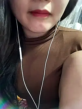 moa_koa (F young) - Please help Moa_koa achieve her goal, th