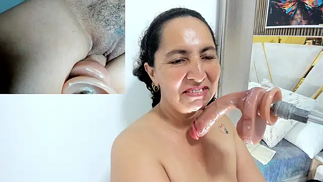 Luna_Naughty1 webcam