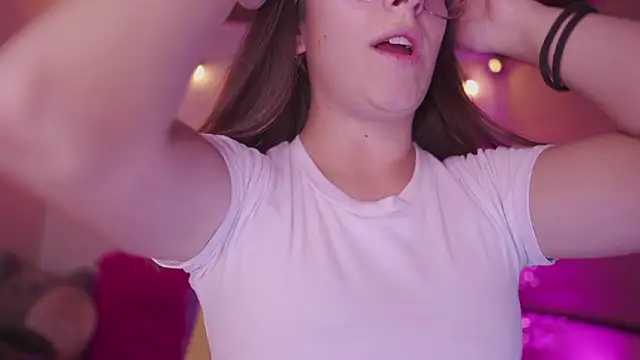 milly_kenner - Milly_kenner's free webcam