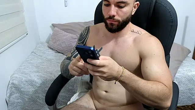 isaac_carter - Isaac_Carter's free webcam