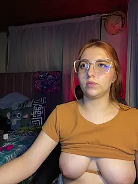 coravibes - CoraVibes's free webcam