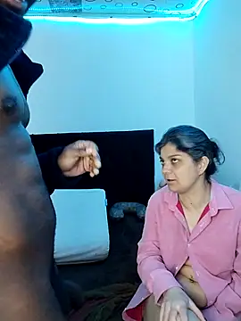 queemking Live Webcam on Stripchat