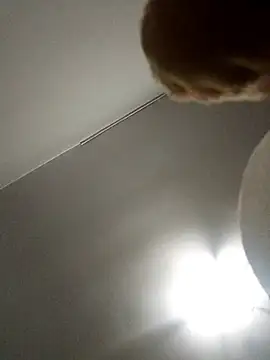 yrresistible666 - Yrresistible666's free webcam