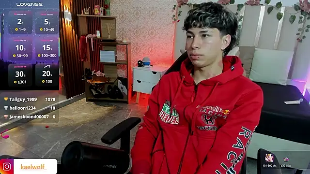 kaelwolf_tay webcam
