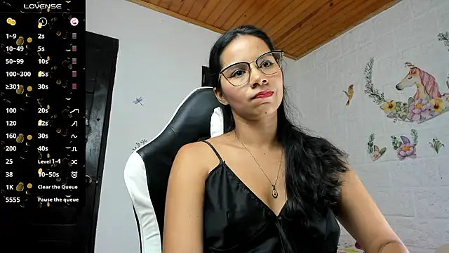 alisson_hoffman05 - Alisson_hoffman05's free webcam