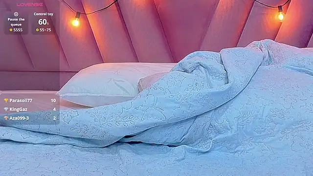 hornybarelylegalgirl webcam