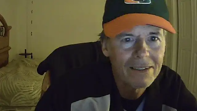 nakeedcowboi65 webcam