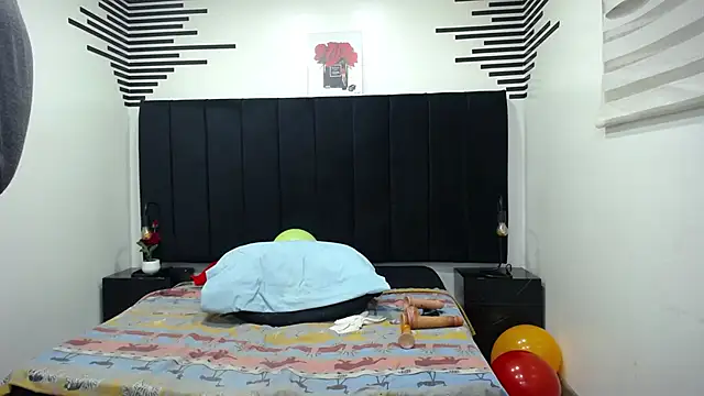 QueenMatturex webcam