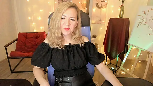 donnasmitth - DonnaSmitth's free webcam - UK Sex Cams