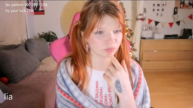 lil_lia - Lil_lia's free webcam