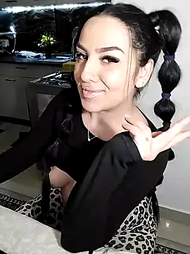 hot-babygirl - Hot-babygirl's free webcam