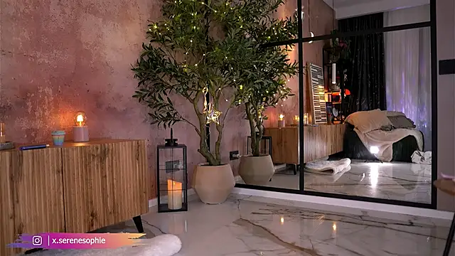 Serene_Sophiex webcam