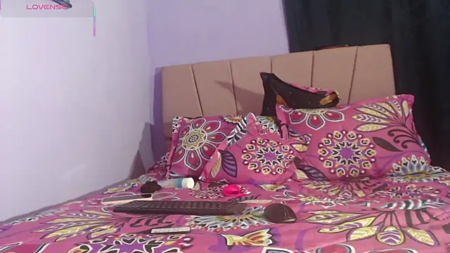 _bombom__ - _Bombom__'s free webcam