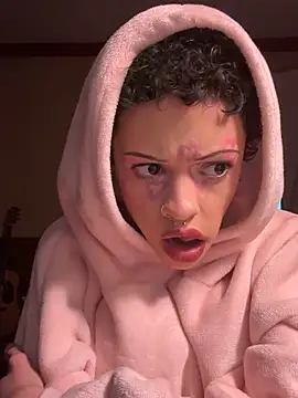 jojosbizarrelyf webcam