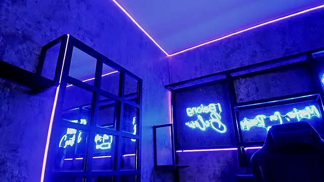 chloevixen - ChloeVixen's free webcam - UK Sex Cams