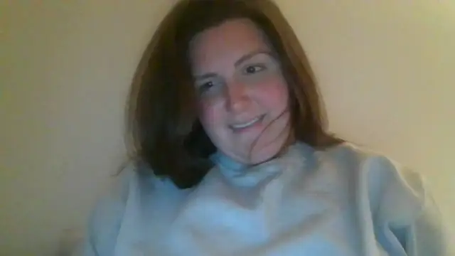 CherryJuneExperience webcam