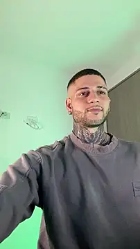 _jamesleandros1 webcam