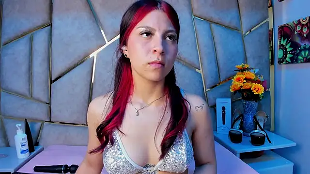MelanyAss_ webcam