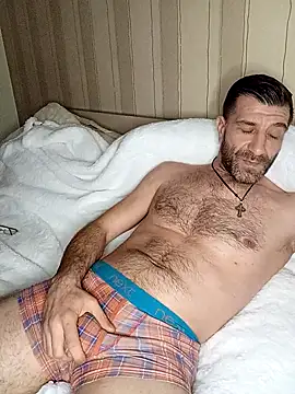 alexdaniel89 (Ask my age) - Play with my dick