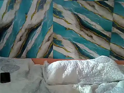 CreamyCupCake_96 webcam