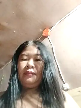 Lovelywoman43 webcam