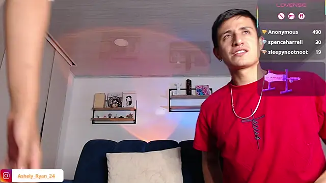 ashely_ryan24 webcam