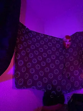 guyst049 (Ask my age) - 