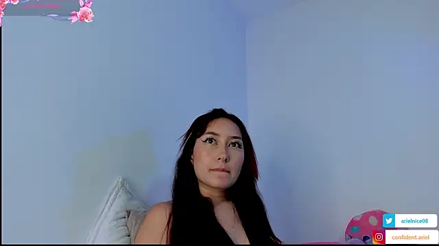 NiceAriel_ webcam