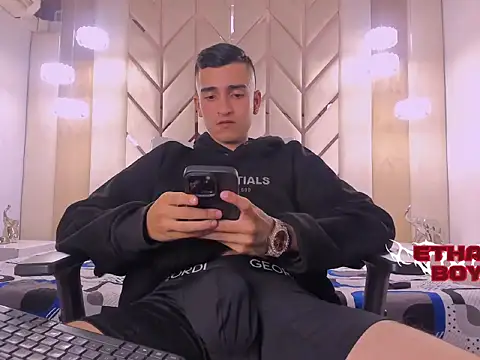 Ethan_Boy_ webcam