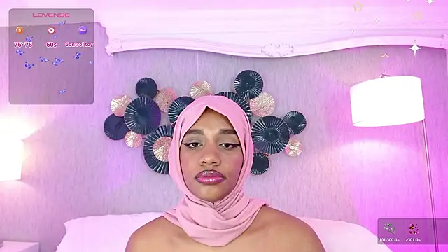 afrodita_smith08 (F young) - dildo glass in ass