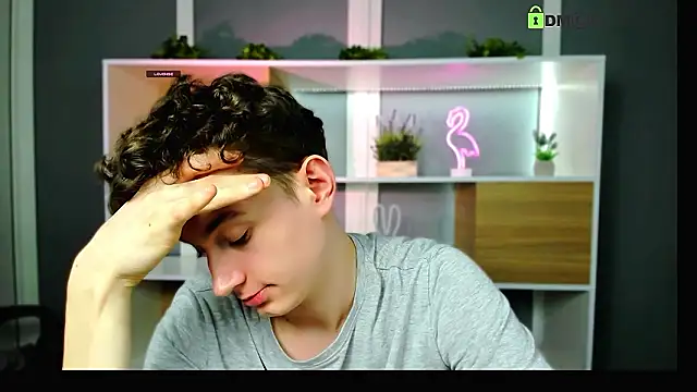 fose_di - Fose_di's free webcam - UK Sex Cams