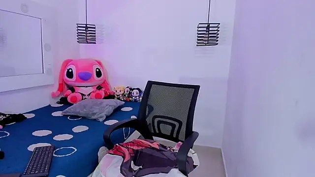 KimberlyJohnsoon webcam