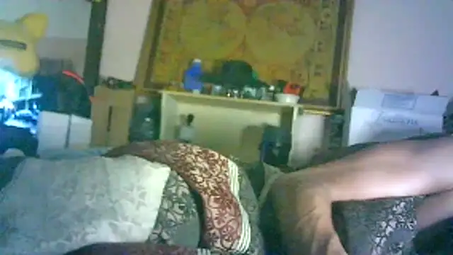 ON3YOULLN3VER_FIR3 webcam