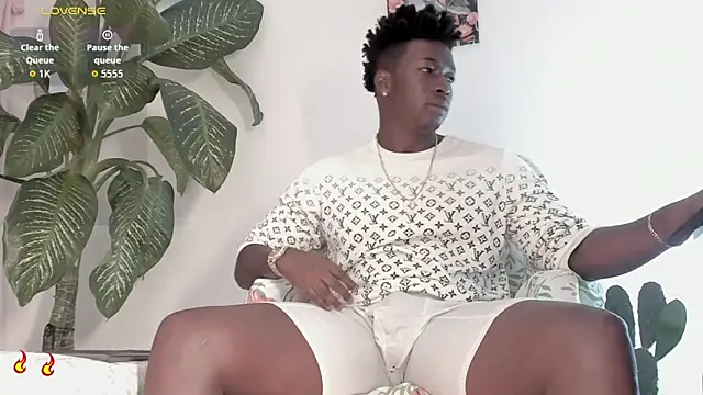 michaell_james7 webcam