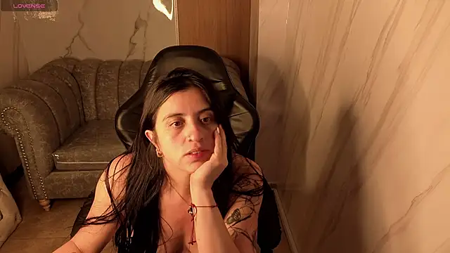 andrea_tasty_tf - Andrea_tasty_tf's free webcam