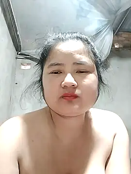 bigboobs186 - BigBoobs186's free webcam