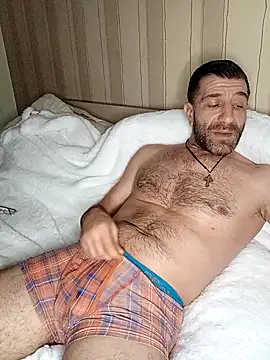 alexdaniel89 (Ask my age) - Play with my dick